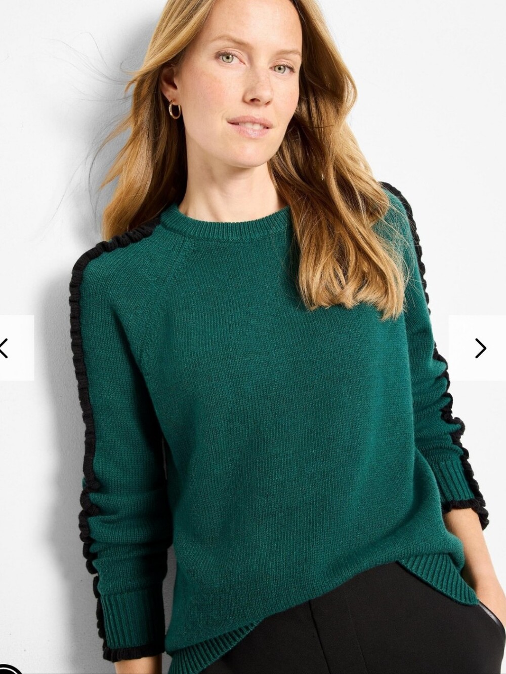 NIC+ZOE Ruffled Down Sweater in Emerald with Black Sleeve Trim